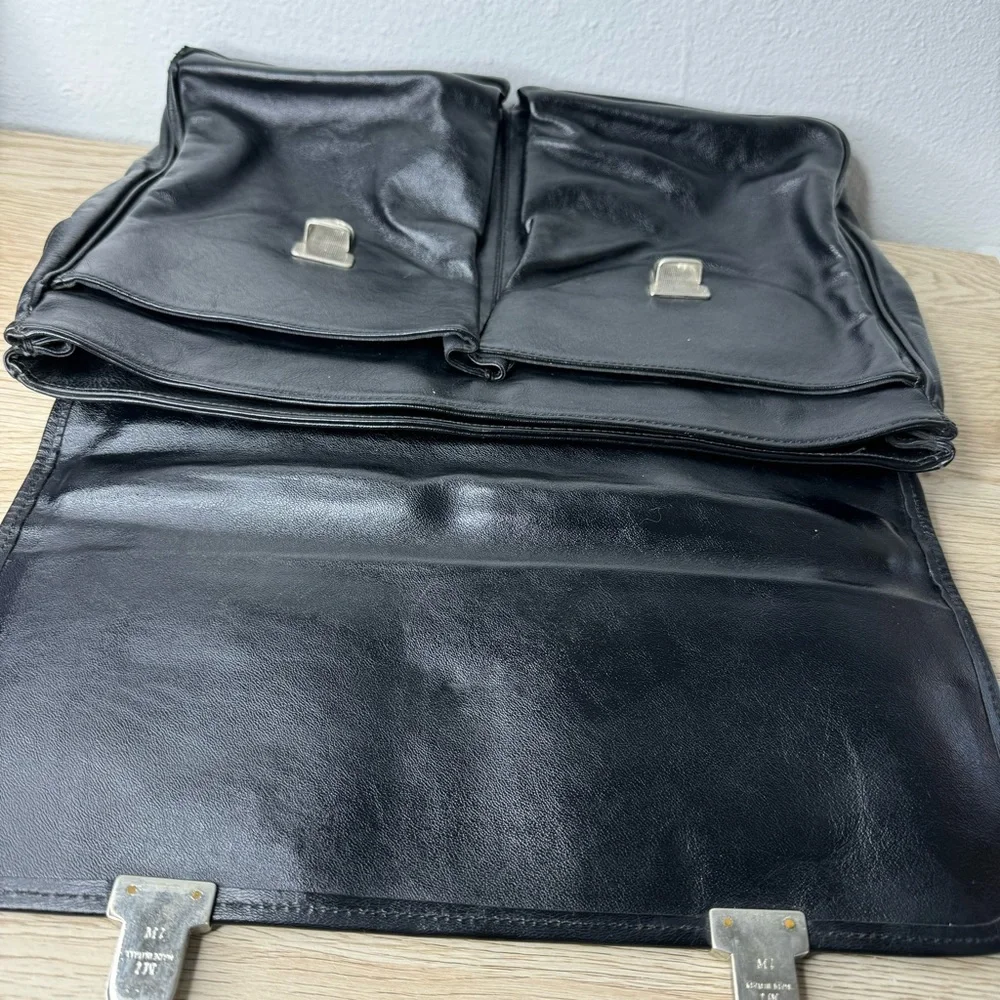 Arezzo Black‎ Leather Briefcase Laptop Bag Damaged Corner See Pics Made in Italy